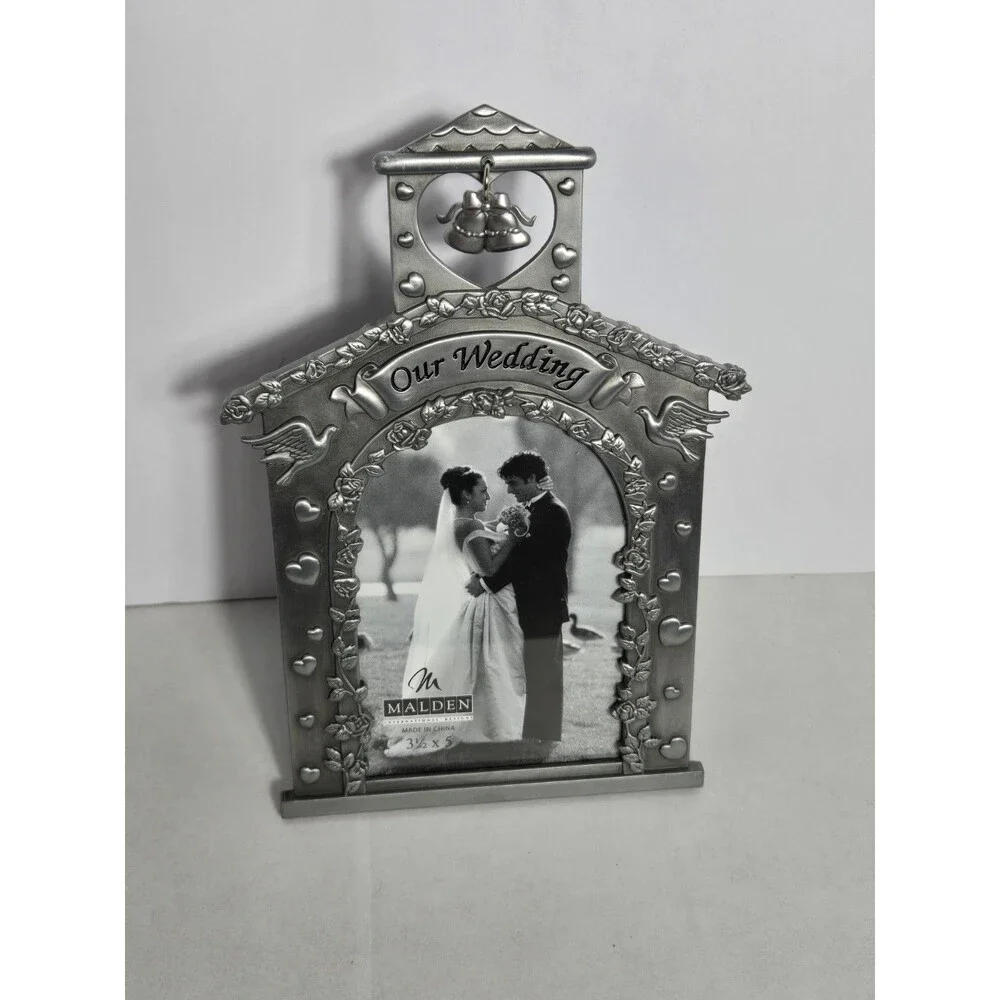 Malden OUR WEDDING Picture Frame / 3 1/2